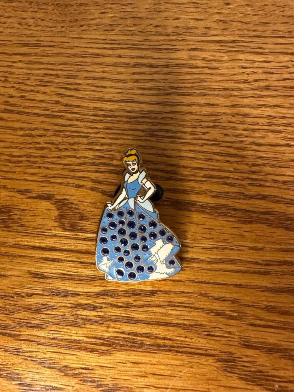 2006 Disney Trading Pin Cinderella with blue rhinestones